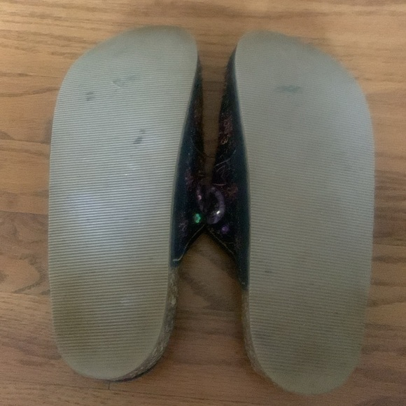 Boho Rampage Slip on Shoes - Picture 7 of 9